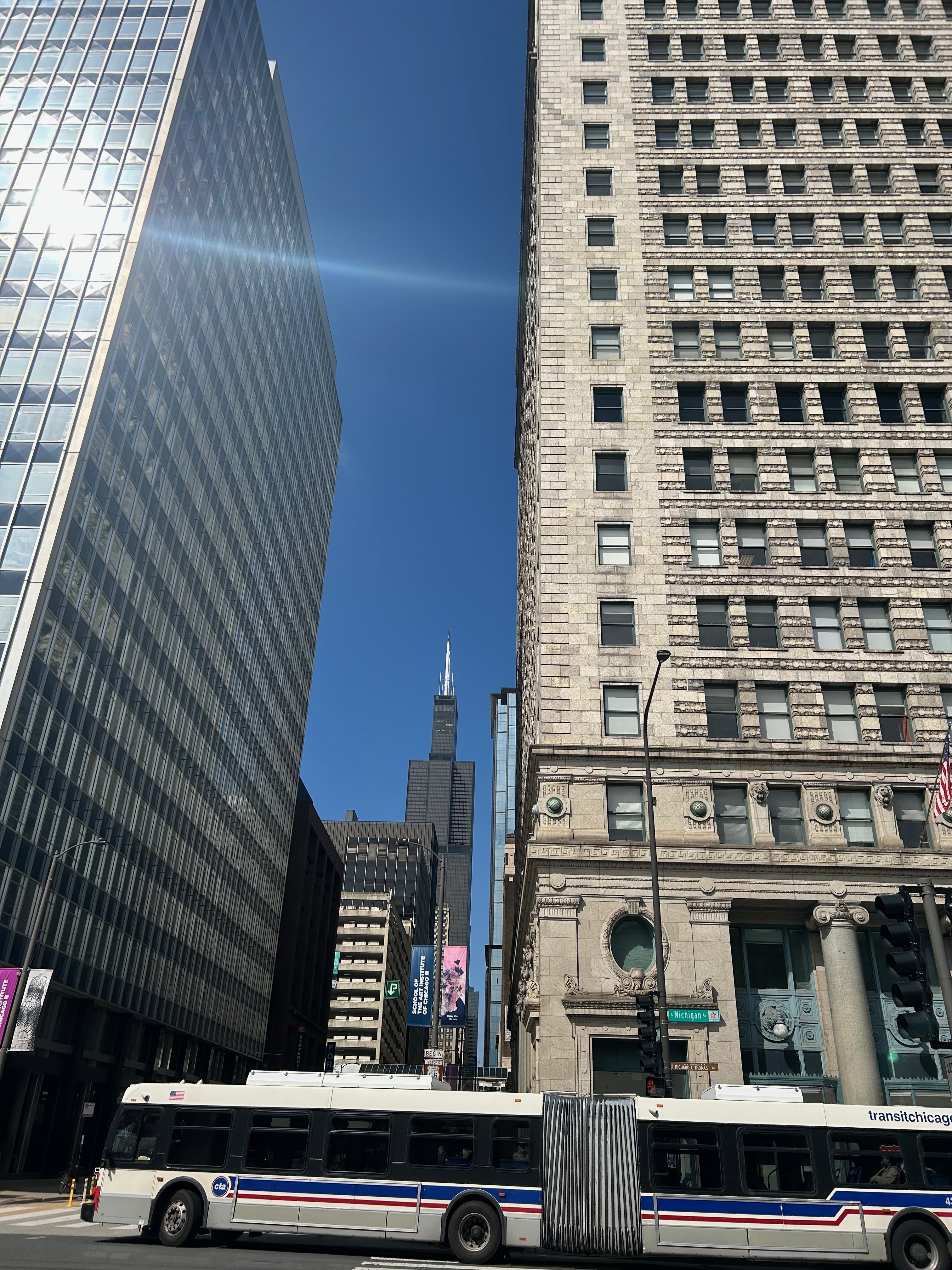 A view of Willis Tower from Michigan Avenue